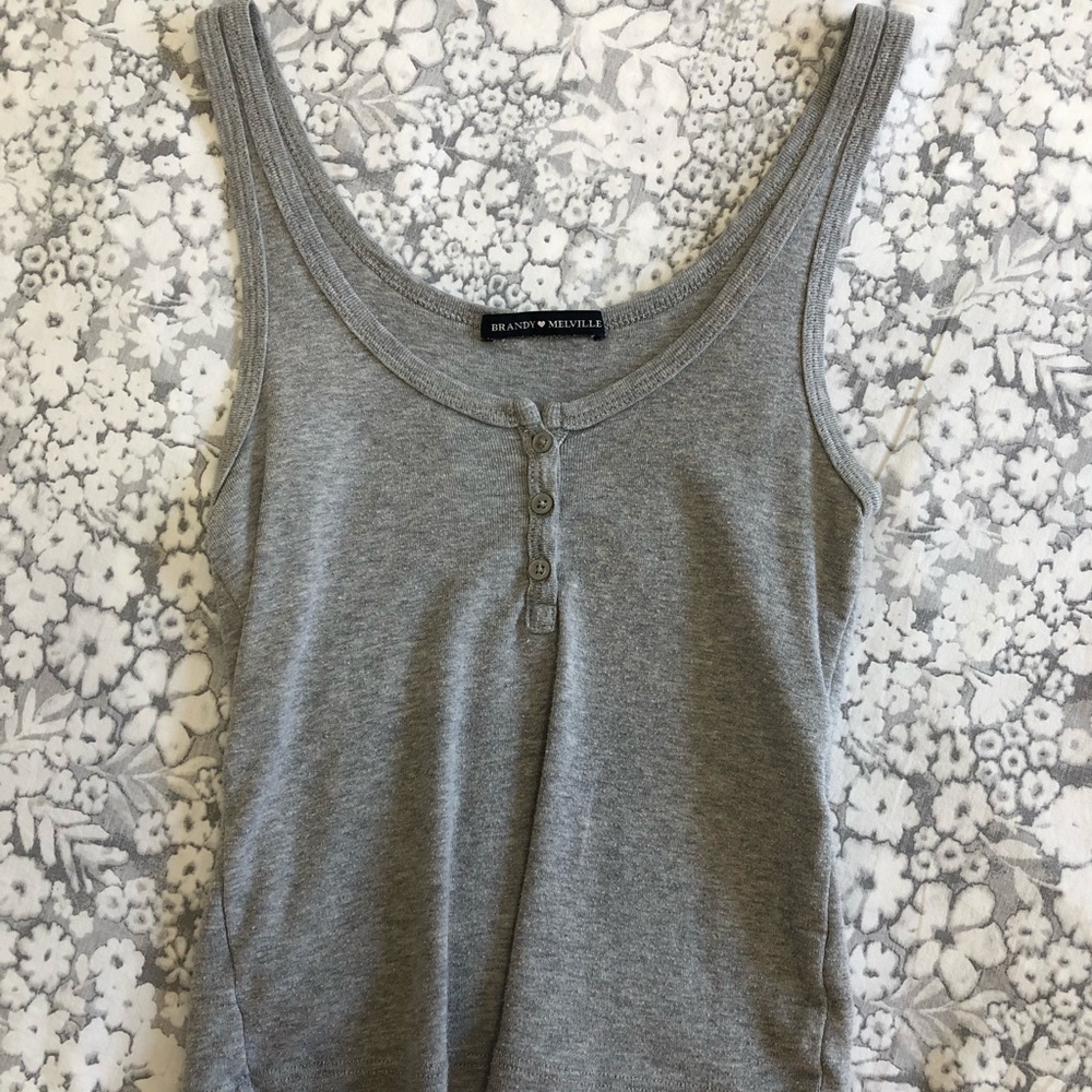 Brandy Melville Grey Crop Top Size Small